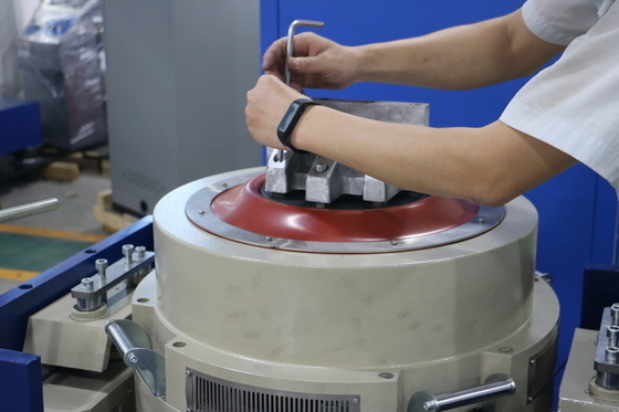 De Elektronika Dynamisch Shaker Tester Vibration Test System van de hoge Frequentietrilling