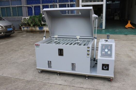 Astm B117 Automatische continue spuitstuk Versnelde veroudering Zoutspray-testmachine Zeesoutnevel Corrosieweerstandstester