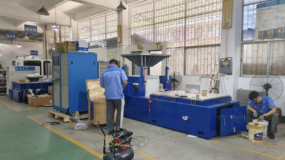 Mechanische schudtafel XYZ-as Hoge frequentie vibratietester met willekeurige sinus mechanische schoktest