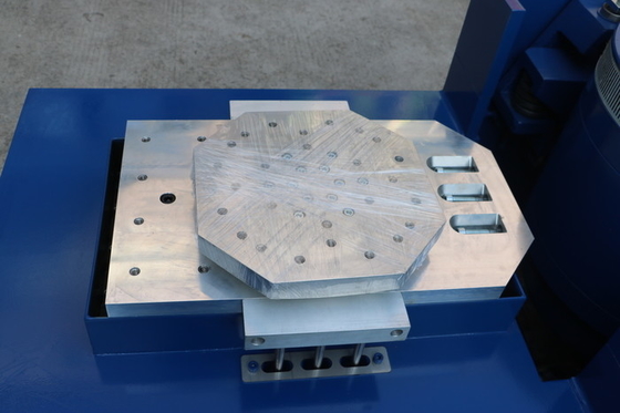Verticale de Hoge Frequentietrilling Shaker For Laboratory van 380V 3000N