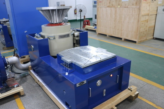 Sinus en de Willekeurige Machine van de Trillingstest met Trillingscontrolemechanisme en Machtsversterker